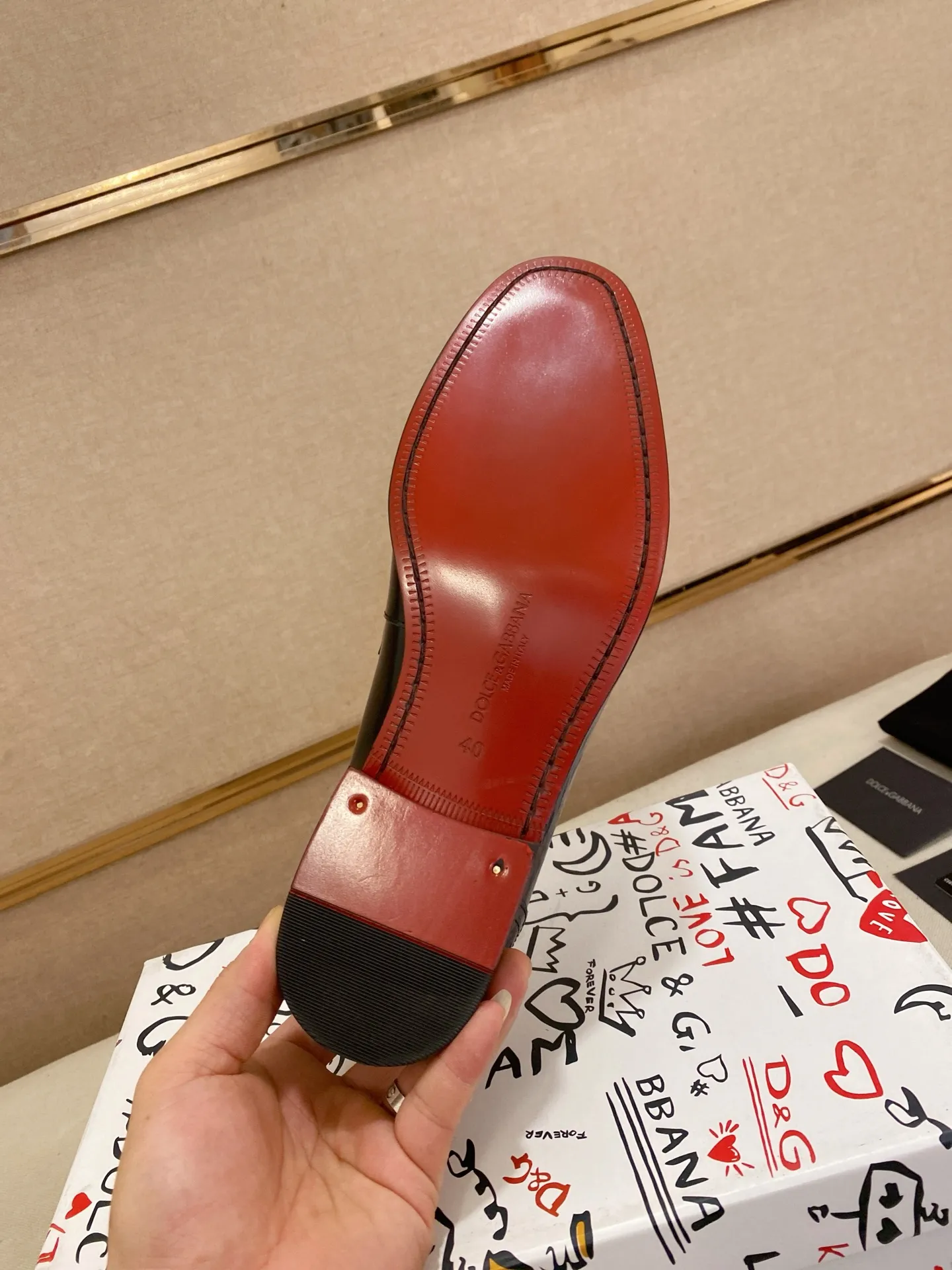 Men's clothing and shoes💰 520💰🌲DG top-notch🔍🔍men's new leather shoes🚹sold at the same time⚠The uppers are imported cowhide from Italy, the entire imported cowhide lining, and imported accessories💪💪, completely 1⃣️ vs. 1⃣️🇮🇹 💪💪, ⚠Sole: The original sole is specially provided by the original factory, the exclusive movable molded sole is super comfortable, ⚠Original factory follow-up goods, 🔍🔍high quality, can be entered and exited at will, welcome to compare ⚠Size number: 38-44. Can be customized 45 non-returnable
